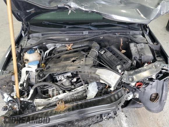 ✅ 2014 Volkswagen Jetta GLI • VIN: 3VW4T7AJ5EM397120 • Lot: 90583255. Listed on Copart with Not provided. Free auction sales archive from the USA and detailed vehicle history report at DreamBid. Image 11.