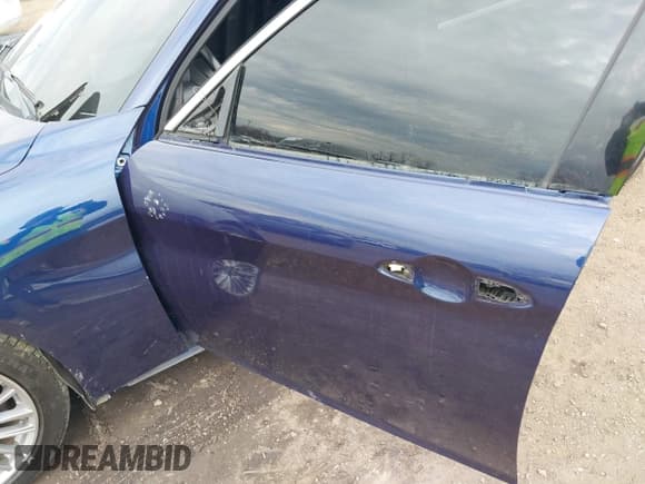 ✅ 2018 Alfa Romeo Giulia Ti • VIN: ZARFAECN7J7582012 • Lot: 41645186. Listed on IAAI with 86,967 mi. Free auction sales archive from the USA and detailed vehicle history report at DreamBid. Image 19.