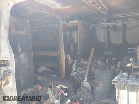 ✅ 2017 Ford Transit • VIN: 1FTYR2YMXHKB54923 • Лот: 42275708. Опубликован ранее на IAAI с пробегом Не указан. Бесплатный доступ к архиву аукционных продаж из США и подробный отчёт об истории автомобиля на DreamBid. Изображение 8.