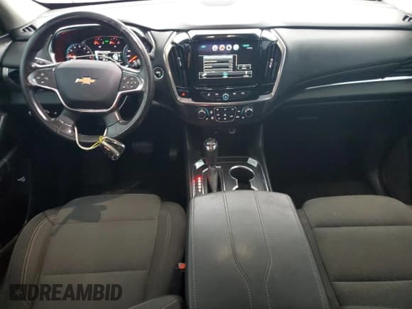 ✅ 2019 Chevrolet Traverse LT Cloth • VIN: 1GNEVGKW6KJ248713 • Lot: 89892115. Wystawiony na Copart z przebiegiem 240 816 mil. Bezpłatny archiwum sprzedaży aukcyjnych z USA i szczegółowy raport historii pojazdu na DreamBid. Zdjęcie 8.