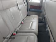 ✅ 2009 Ford F-150 XL • VIN: 1FTPX14V89FA25647 • Lot: 42880643. Wystawiony na IAAI z przebiegiem 230 660 mil. Bezpłatny archiwum sprzedaży aukcyjnych z USA i szczegółowy raport historii pojazdu na DreamBid. Zdjęcie 8.