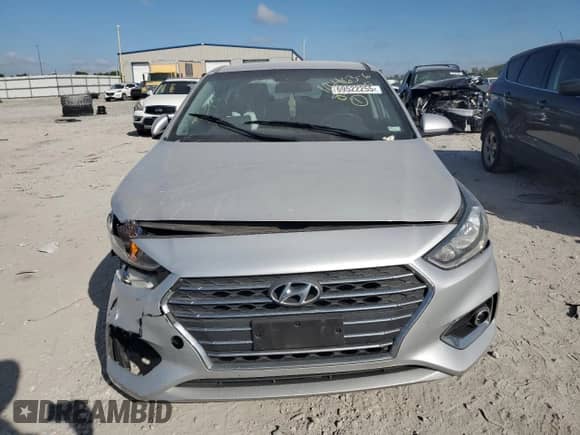 2019 Hyundai Accent SEL с VIN 3KPC24A30KE044727, выставлен на аукционе Copart как лот 69522255 с пробегом Не указан миль и Списание • Salvage title. История ставок и продаж доступна на DreamBid. Изображение 5.