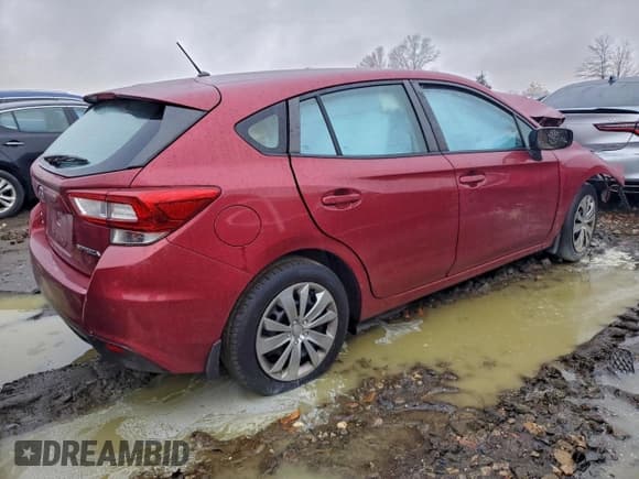 ✅ 2019 Subaru Impreza • VIN: 4S3GTAB6XK3736636 • Лот: 92755635. Опубликован ранее на Copart с пробегом Не указан. Бесплатный доступ к архиву аукционных продаж из США и подробный отчёт об истории автомобиля на DreamBid. Изображение 3.