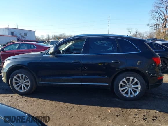 ✅ 2014 Audi Q5 Premium Plus • VIN: WA1LFAFP9EA036092 • Lot: 43856128. Listed on IAAI with 157,002 mi. Free auction sales archive from the USA and detailed vehicle history report at DreamBid. Image 14.