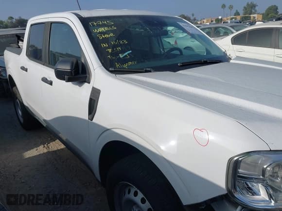 ✅ 2022 Ford Maverick Lariat • VIN: 3FTTW8E3XNRA55947 • Lot: 43592683. Wystawiony na IAAI z przebiegiem 87 738 mil. Bezpłatny archiwum sprzedaży aukcyjnych z USA i szczegółowy raport historii pojazdu na DreamBid. Zdjęcie 14.