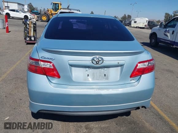 ✅ 2007 Toyota Camry CE • VIN: 4T1BE46K17U654983 • Lot: 42851336. Wystawiony na IAAI z przebiegiem 323 579 mil. Bezpłatny archiwum sprzedaży aukcyjnych z USA i szczegółowy raport historii pojazdu na DreamBid. Zdjęcie 16.