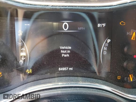 ✅ 2019 Jeep Grand Cherokee Summit • VIN: 1C4RJFJT0KC604052 • Lot: 84647635. Listed on Copart with 84,957 mi. Free auction sales archive from the USA and detailed vehicle history report at DreamBid. Image 9.