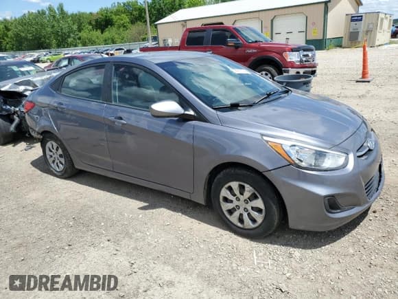 ✅ 2017 Hyundai Accent SE • VIN: KMHCT4AE1HU269632 • Лот: 56883104. Опубликован ранее на Copart с пробегом 75 536 миль. Бесплатный доступ к архиву аукционных продаж из США и подробный отчёт об истории автомобиля на DreamBid. Изображение 4.