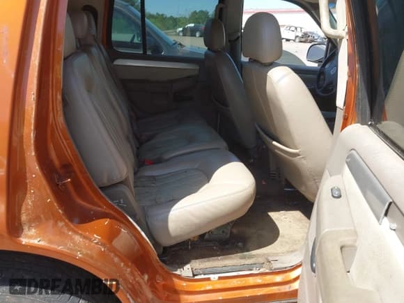 ✅ 2004 Mercury Mountaineer Convenience • VIN: 4M2DU66WX4ZJ03054 • Лот: 42041152. Опубликован ранее на IAAI с пробегом 280 326 миль. Бесплатный доступ к архиву аукционных продаж из США и подробный отчёт об истории автомобиля на DreamBid. Изображение 8.