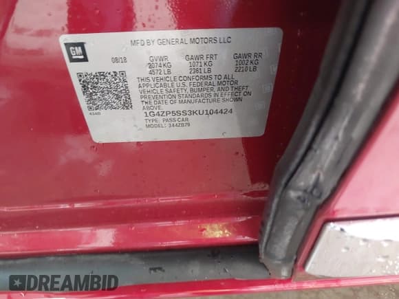 ✅ 2019 Buick LaCrosse Essence • VIN: 1G4ZP5SS3KU104424 • Lot: 42116774. Wystawiony na IAAI z przebiegiem 13 118 mil. Bezpłatny archiwum sprzedaży aukcyjnych z USA i szczegółowy raport historii pojazdu na DreamBid. Zdjęcie 9.