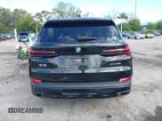 ✅ 2024 BMW X5 xDrive40i • VIN: 5UX23EU02R9S64710 • Lot: 43569011. Listed on IAAI with 18,893 mi. Free auction sales archive from the USA and detailed vehicle history report at DreamBid. Image 16.