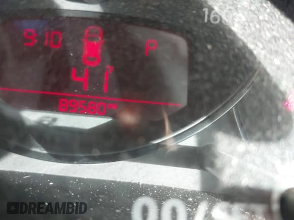 ✅ 2013 Volkswagen Beetle 2.0T • VIN: 3VW7T7AT4DM830908 • Lot: 43499204. Wystawiony na IAAI z przebiegiem 89 580 mil. Bezpłatny archiwum sprzedaży aukcyjnych z USA i szczegółowy raport historii pojazdu na DreamBid. Zdjęcie 15.