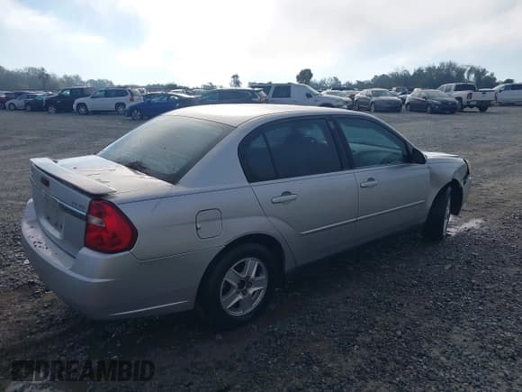 ✅ 2005 Chevrolet Malibu LS • VIN: 1G1ZT548X5F153851 • Lot: 43556340. Listed on IAAI with 215,130 mi. Free auction sales archive from the USA and detailed vehicle history report at DreamBid. Image 4.