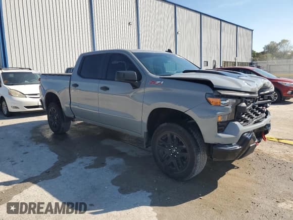 ✅ 2024 Chevrolet Silverado 1500 Custom Trail Boss • VIN: 3GCPDCEKXRG227090 • Lot: 81026295. Listed on Copart with 22,998 mi. Free auction sales archive from the USA and detailed vehicle history report at DreamBid. Image 4.
