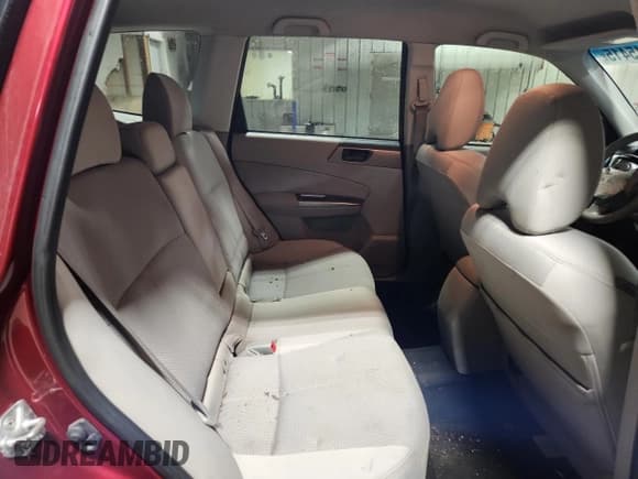 ✅ 2011 Subaru Forester X • VIN: JF2SHBBC7BH742891 • Лот: 93215415. Опубликован ранее на Copart с пробегом 171 586 миль. Бесплатный доступ к архиву аукционных продаж из США и подробный отчёт об истории автомобиля на DreamBid. Изображение 11.