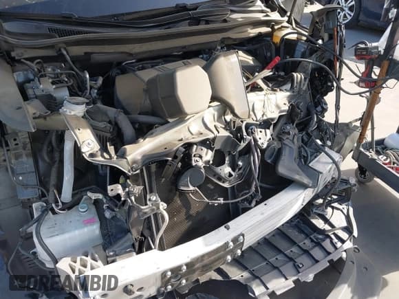 ✅ 2022 Lexus RX 350L • VIN: JTJHZKFA8N2038704 • Lot: 41892583. Listed on IAAI with 35,565 mi. Free auction sales archive from the USA and detailed vehicle history report at DreamBid. Image 18.