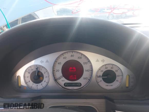 ✅ 2008 Mercedes-Benz E 350 Luxury • VIN: WDBUF56X08B291647 • Lot: 43579643. Wystawiony na IAAI z przebiegiem 201 085 mil. Bezpłatny archiwum sprzedaży aukcyjnych z USA i szczegółowy raport historii pojazdu na DreamBid. Zdjęcie 7.