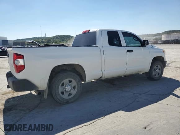 ✅ 2016 Toyota Tundra SR • VIN: 5TFUM5F10GX067282 • Lot: 81969175. Listed on Copart with 175,915 mi. Free auction sales archive from the USA and detailed vehicle history report at DreamBid. Image 3.