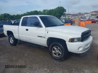 ✅ 2001 Dodge 1500 • VIN: 3B7HC13Y51G702829 • Лот: 42684097. Опубликован ранее на IAAI с пробегом 199 314 миль. Бесплатный доступ к архиву аукционных продаж из США и подробный отчёт об истории автомобиля на DreamBid. Изображение 1.