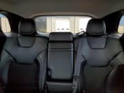 ✅ 2019 Jeep Cherokee Latitude Plus • VIN: 1C4PJLLB9KD146001 • Lot: 94180155. Wystawiony na Copart z przebiegiem 99 112 mil. Bezpłatny archiwum sprzedaży aukcyjnych z USA i szczegółowy raport historii pojazdu na DreamBid. Zdjęcie 10.