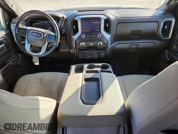 ✅ 2019 GMC Sierra 1500 SLE • VIN: 1GTU9BED5KZ346087 • Лот: 85377195. Опубликован ранее на Copart с пробегом 90 735 миль. Бесплатный доступ к архиву аукционных продаж из США и подробный отчёт об истории автомобиля на DreamBid. Изображение 8.