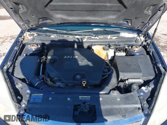 ✅ 2007 Saturn Aura XE • VIN: 1G8ZS57N87F201100 • Lot: 43843808. Listed on IAAI with 194,806 mi. Free auction sales archive from the USA and detailed vehicle history report at DreamBid. Image 10.