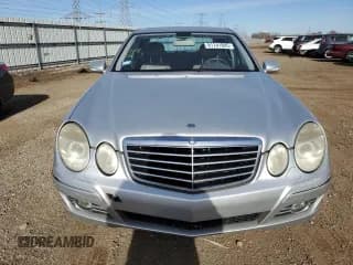 ✅ 2008 Mercedes-Benz E 350 Luxury • VIN: WDBUF87X98B252541 • Лот: 91741885. Опубликован ранее на Copart с пробегом 130 195 миль. Бесплатный доступ к архиву аукционных продаж из США и подробный отчёт об истории автомобиля на DreamBid. Изображение 5.