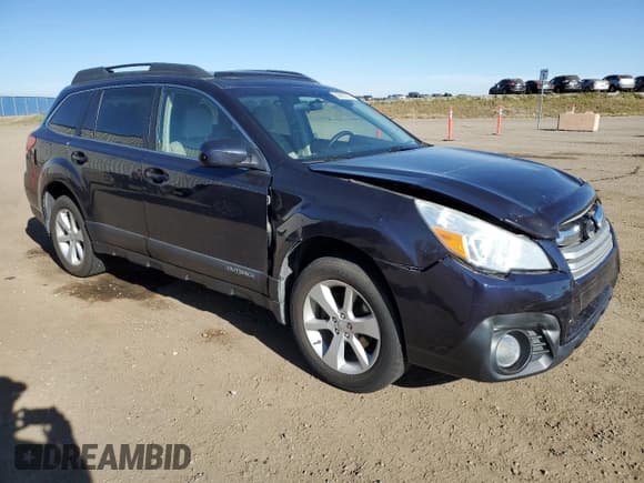 ✅ 2014 Subaru Outback • VIN: 4S4BRGDC6E3229778 • Lot: 86069355. Wystawiony na Copart z przebiegiem 153 683 mil. Bezpłatny archiwum sprzedaży aukcyjnych z USA i szczegółowy raport historii pojazdu na DreamBid. Zdjęcie 4.
