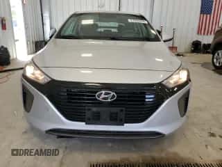 2018 Hyundai Ioniq Blue z VIN KMHC65LC2JU088750, wystawiony jako Copart lot #57034334 z przebiegiem 122 031 mil mil oraz Szkoda całkowita • Salvage title. Historia ofert i sprzedaży dostępna na DreamBid. Obrazek 5.
