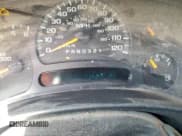 ✅ 2006 Chevrolet Silverado 1500 Work Truck • VIN: 3GCEC14XX6G210233 • Lot: 73751344. Wystawiony na Copart z przebiegiem 216 137 mil. Bezpłatny archiwum sprzedaży aukcyjnych z USA i szczegółowy raport historii pojazdu na DreamBid. Zdjęcie 9.