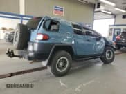 ✅ 2014 Toyota FJ Cruiser • VIN: JTEBU4BF2EK193216 • Лот: 72034025. Опубликован ранее на Copart с пробегом 162 457 миль. Бесплатный доступ к архиву аукционных продаж из США и подробный отчёт об истории автомобиля на DreamBid. Изображение 3.