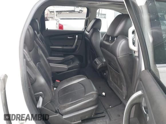 ✅ 2010 GMC Acadia SLT2 • VIN: 1GKLVNED2AJ171114 • Lot: 41854890. Listed on IAAI with 169,939 mi. Free auction sales archive from the USA and detailed vehicle history report at DreamBid. Image 8.