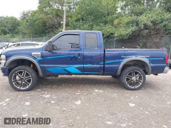 ✅ 2008 Ford F-250 XL • VIN: 1FTSX215X8EA29658 • Лот: 42898235. Опубликован ранее на IAAI с пробегом 262 698 миль. Бесплатный доступ к архиву аукционных продаж из США и подробный отчёт об истории автомобиля на DreamBid. Изображение 15.