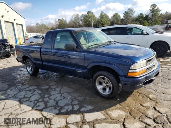 ✅ 2000 Chevrolet S-10 LS • VIN: 1GCCS1943Y8183765 • Лот: 86259664. Опубликован ранее на Copart с пробегом 187 095 миль. Бесплатный доступ к архиву аукционных продаж из США и подробный отчёт об истории автомобиля на DreamBid. Изображение 4.