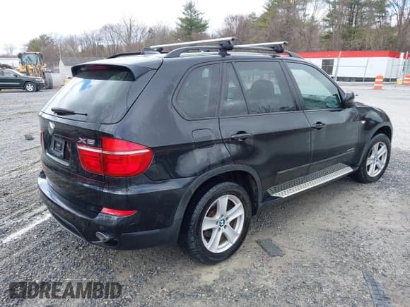 ✅ 2012 BMW X5 35d • VIN: 5UXZW0C59CL666269 • Lot: 41766000. Listed on IAAI with 181,794 mi. Free auction sales archive from the USA and detailed vehicle history report at DreamBid. Image 4.
