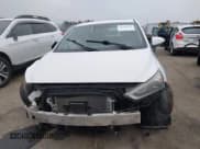 ✅ 2017 Hyundai Ioniq Limited • VIN: KMHC05LC1HU028776 • Lot: 41600718. Wystawiony na IAAI z przebiegiem 113 148 mil. Bezpłatny archiwum sprzedaży aukcyjnych z USA i szczegółowy raport historii pojazdu na DreamBid. Zdjęcie 12.