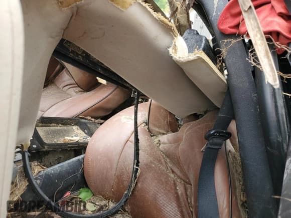 ✅ 2012 Jeep Grand Cherokee Overland • VIN: 1C4RJFCG8CC245390 • Lot: 67200305. Listed on Copart with Not provided. Free auction sales archive from the USA and detailed vehicle history report at DreamBid. Image 10.