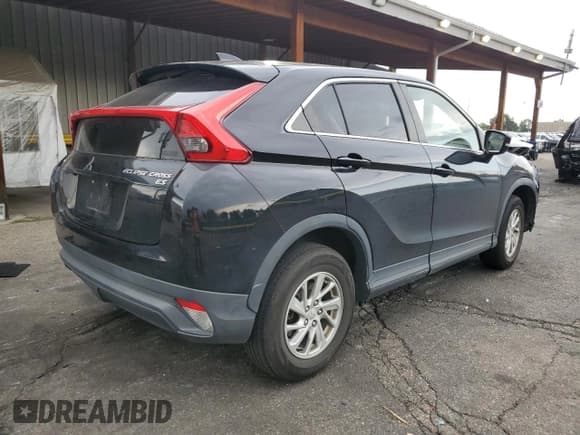 ✅ 2018 Mitsubishi Eclipse Cross ES • VIN: JA4AT3AA8JZ044114 • Lot: 67066315. Listed on Copart with 113,015 mi. Free auction sales archive from the USA and detailed vehicle history report at DreamBid. Image 3.