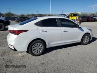 ✅ 2018 Hyundai Accent SEL • VIN: 3KPC24A30JE032852 • Лот: 82771884. Опубликован ранее на Copart с пробегом 65 748 миль. Бесплатный доступ к архиву аукционных продаж из США и подробный отчёт об истории автомобиля на DreamBid. Изображение 3.