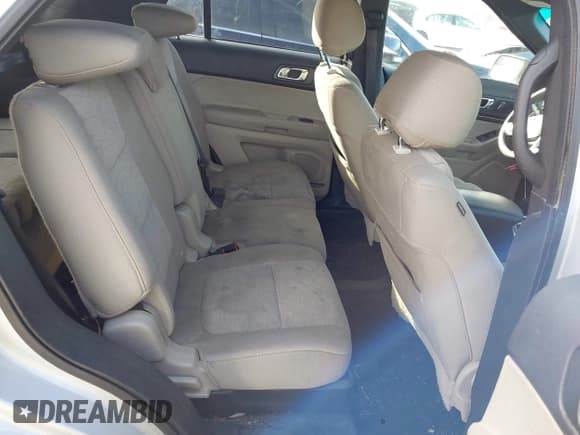 ✅ 2014 Ford Explorer • VIN: 1FM5K8B80EGC06107 • Лот: 43624371. Опубликован ранее на IAAI с пробегом 235 481 миль. Бесплатный доступ к архиву аукционных продаж из США и подробный отчёт об истории автомобиля на DreamBid. Изображение 8.