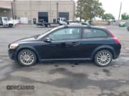 ✅ 2012 Volvo C30 • VIN: YV1672MK4C2267979 • Lot: 42793815. Wystawiony na IAAI z przebiegiem 102 291 mil. Bezpłatny archiwum sprzedaży aukcyjnych z USA i szczegółowy raport historii pojazdu na DreamBid. Zdjęcie 14.