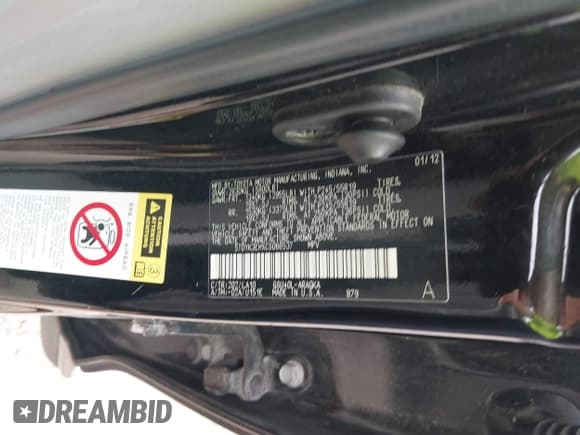 ✅ 2012 Toyota Highlander Limited • VIN: 5TDYK3EHXCS066537 • Lot: 42828963. Wystawiony na IAAI z przebiegiem 220 720 mil. Bezpłatny archiwum sprzedaży aukcyjnych z USA i szczegółowy raport historii pojazdu na DreamBid. Zdjęcie 9.