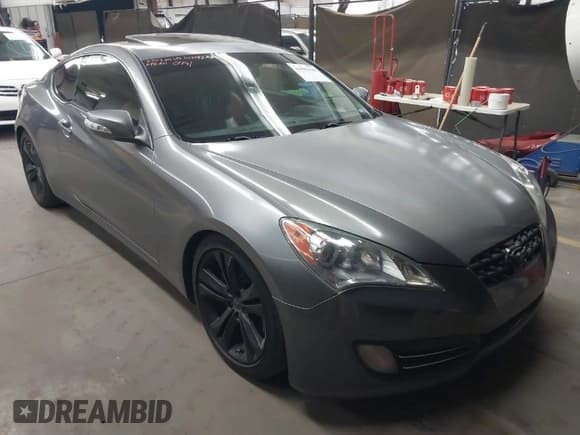 ✅ 2010 Hyundai Genesis Coupe • VIN: KMHHU6KH9AU030441 • Lot: 41902948. Wystawiony na IAAI z przebiegiem 165 842 mil. Bezpłatny archiwum sprzedaży aukcyjnych z USA i szczegółowy raport historii pojazdu na DreamBid. Zdjęcie 1.