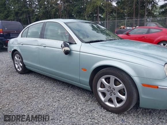 ✅ 2006 Jaguar S-Type 4.2 • VIN: SAJWA01B96HN52163 • Лот: 42966194. Опубликован ранее на IAAI с пробегом 110 611 миль. Бесплатный доступ к архиву аукционных продаж из США и подробный отчёт об истории автомобиля на DreamBid. Изображение 6.