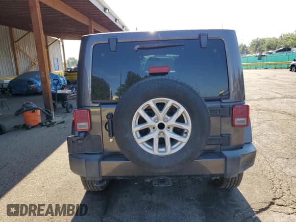 ✅ 2017 Jeep Wrangler Unlimited Sahara • VIN: 1C4BJWEG7HL573311 • Lot: 64607035. Listed on Copart with 158,662 mi. Free auction sales archive from the USA and detailed vehicle history report at DreamBid. Image 6.
