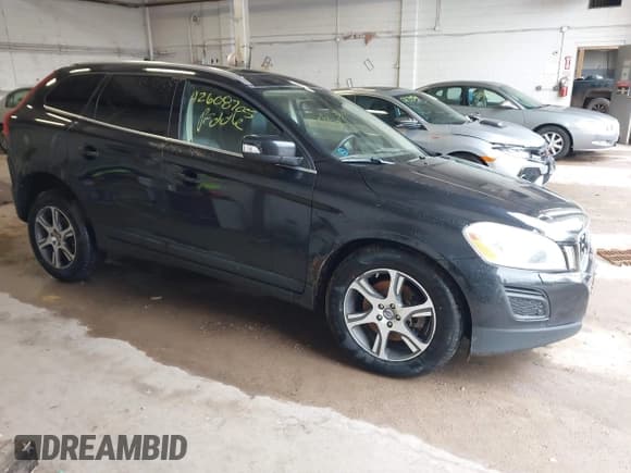 ✅ 2012 Volvo XC60 3.0L • VIN: YV4902DZ6C2291315 • Lot: 42608705. Wystawiony na IAAI z przebiegiem 159 082 mil. Bezpłatny archiwum sprzedaży aukcyjnych z USA i szczegółowy raport historii pojazdu na DreamBid. Zdjęcie 1.