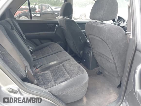 ✅ 2007 Kia Sorento LX • VIN: KNDJC736975717451 • Лот: 42739126. Опубликован ранее на IAAI с пробегом 181 366 миль. Бесплатный доступ к архиву аукционных продаж из США и подробный отчёт об истории автомобиля на DreamBid. Изображение 8.