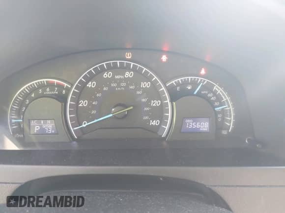 2013 Toyota Camry L с VIN 4T4BF1FK5DR330318, выставлен на аукционе IAAI как лот 42447106 с пробегом 135 608 миль миль и . История ставок и продаж доступна на DreamBid. Изображение 7.