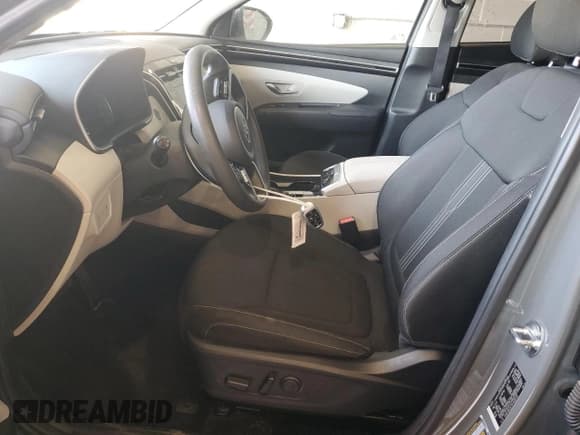 ✅ 2024 Hyundai Tucson SEL • VIN: 5NMJB3DE1RH408378 • Lot: 92201845. Wystawiony na Copart z przebiegiem 43 834 mil. Bezpłatny archiwum sprzedaży aukcyjnych z USA i szczegółowy raport historii pojazdu na DreamBid. Zdjęcie 7.