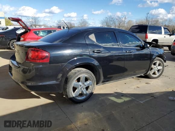 ✅ 2013 Dodge Avenger SE • VIN: 1C3CDZAB0DN535865 • Лот: 81248014. Опубликован ранее на Copart с пробегом 162 855 миль. Бесплатный доступ к архиву аукционных продаж из США и подробный отчёт об истории автомобиля на DreamBid. Изображение 3.